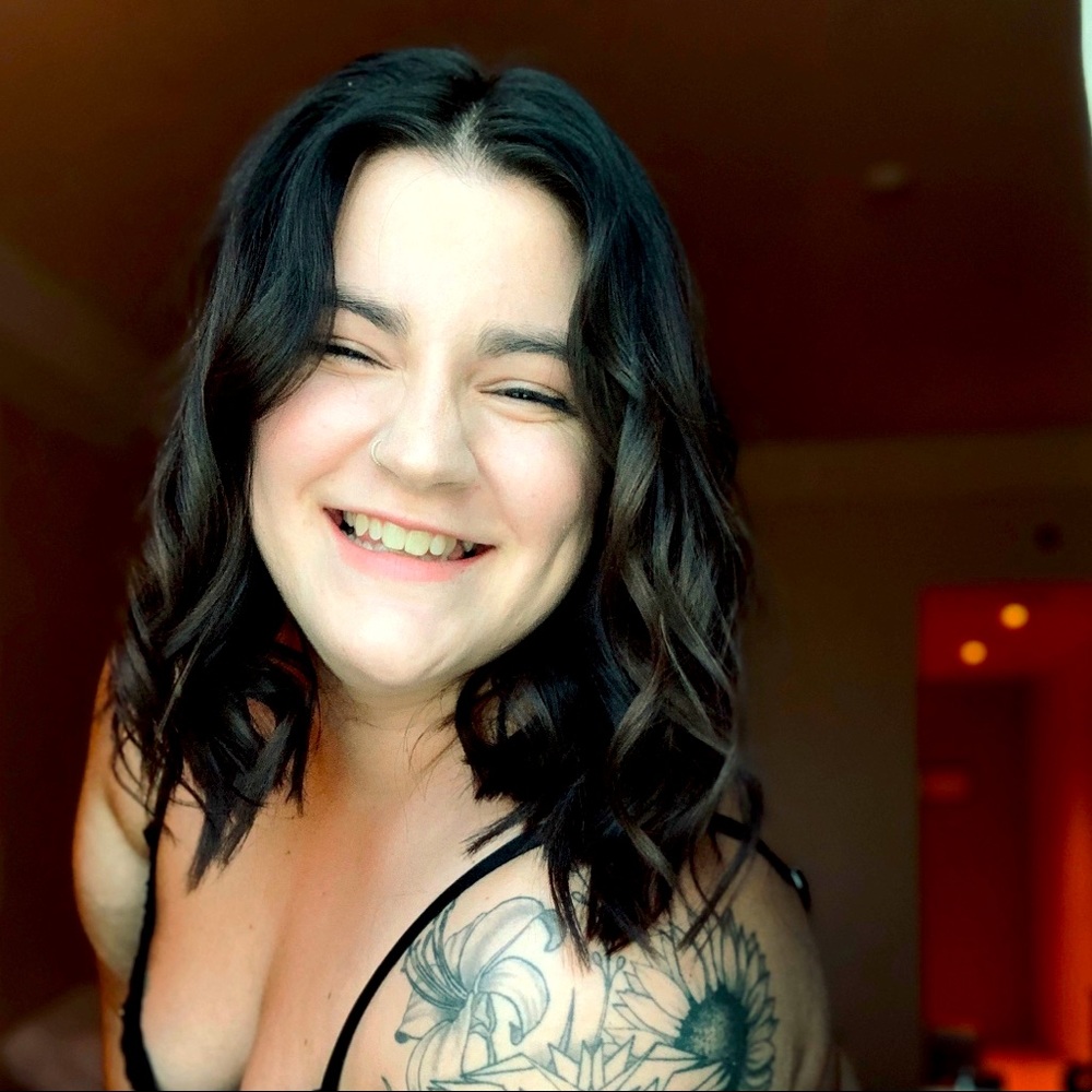 Meet your Posher, Alyssa